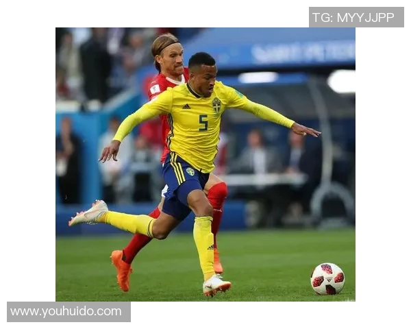 瑞典足球明星上帝视频揭秘他的职业生涯与场上精彩瞬间 瑞典足球明星上帝视频揭秘他的职业生涯与场上精彩瞬间